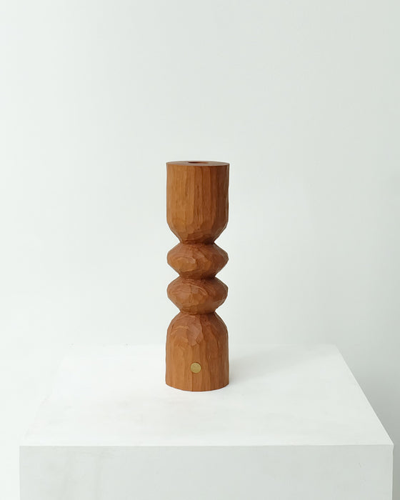 Bougeoir sculpté She Oak