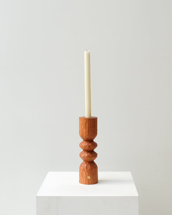 Bougeoir sculpté She Oak