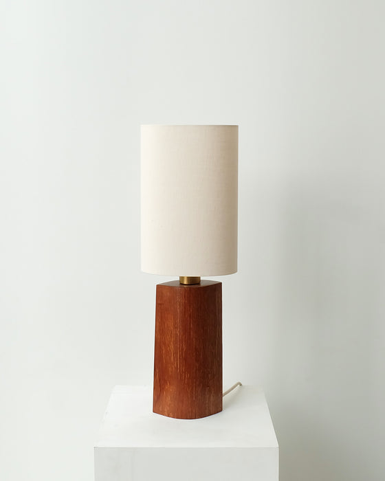 Lampe bubinga sculptée