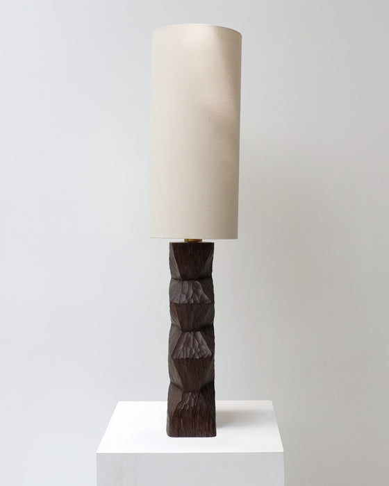 Lampe sculptée wengé