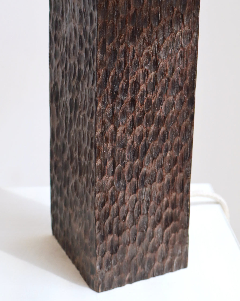 Lampe Trigone Wengé